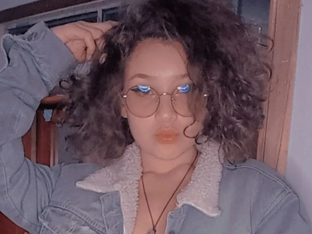 View AliceLaurence Fuck Vids and Pics