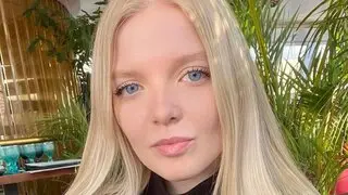 View AnnieMavrodi Fuck Vids and Pics