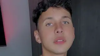 View HarryLondon Fuck Vids and Pics