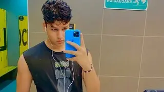 View HarrySalvatore Fuck Vids and Pics