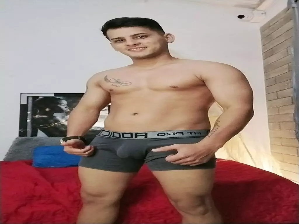 View JohnnySevilla Fuck Vids and Pics