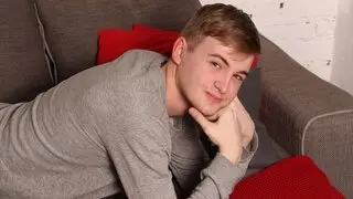 View JustinLively Fuck Vids and Pics