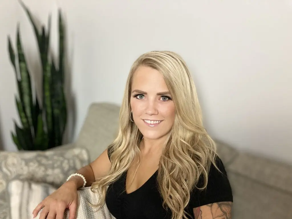 View LaceyLola Fuck Vids and Pics