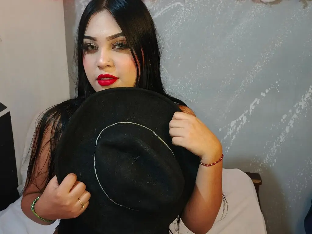 View MadyRous Fuck Vids and Pics