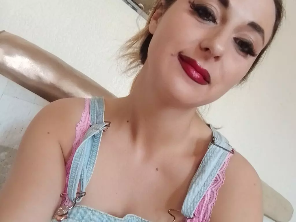 View PaulaSelin Fuck Vids and Pics