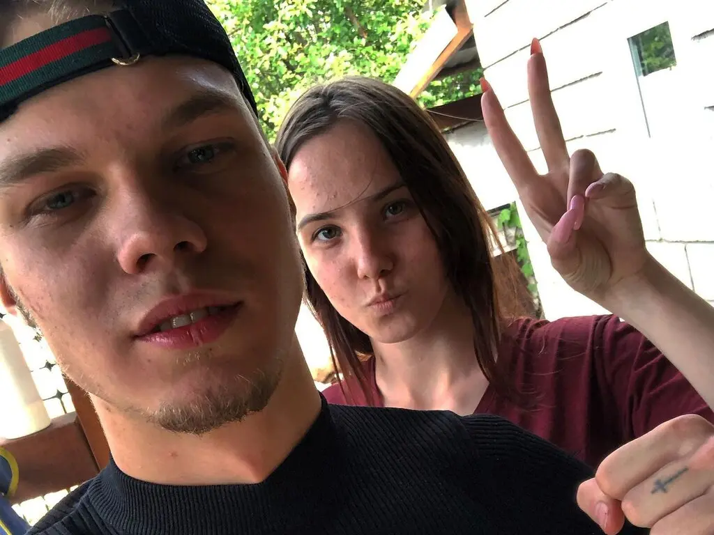View TonyAndMia Fuck Vids and Pics